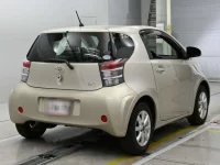 Toyota IQ лот № 30914 оценка 3.5  с аукциона в Японии 1