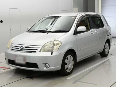 Toyota RAUM