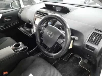 Toyota PRIUS ALPHA лот № 30963 оценка 3.5  с аукциона в Японии 8