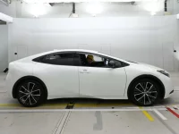 Toyota Prius лот № 30955 оценка R  с аукциона в Японии 2