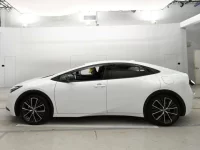 Toyota Prius лот № 30955 оценка R  с аукциона в Японии 3