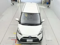 Toyota SIENTA лот № 30970 оценка 1  с аукциона в Японии 6