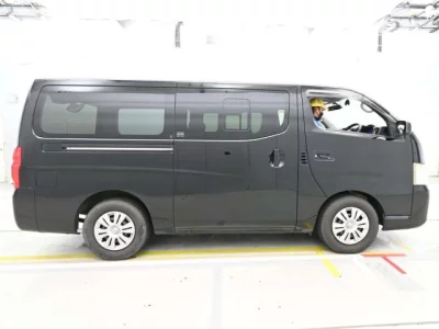 Nissan CARAVAN VAN