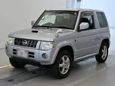 Nissan Kix