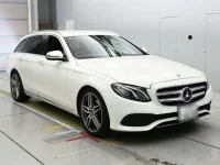 Mercedes-Benz E CLASS WAGON лот № 38048 оценка 4.5  с аукциона в Японии 4