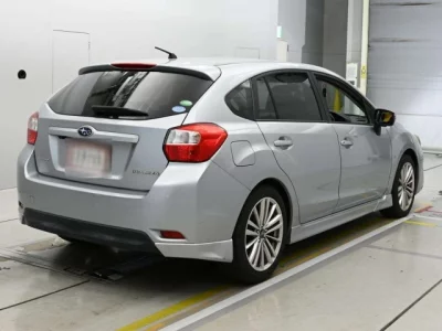 Subaru IMPREZA  с аукциона в Японии