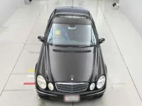 Mercedes-Benz E CLASS лот № 90025 оценка R  с аукциона в Японии 6