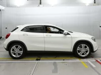 Mercedes-Benz GLA CLASS лот № 38080 оценка 4.5  с аукциона в Японии 2