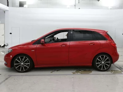 Mercedes-Benz B CLASS  с аукциона в Японии