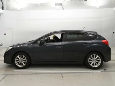 Subaru IMPREZA  с аукциона в Японии