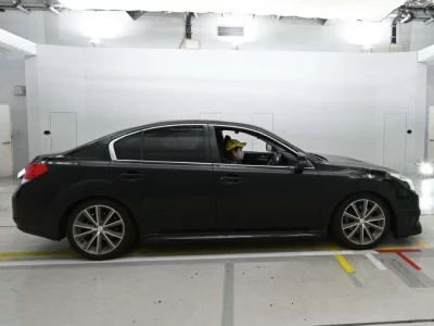 Subaru LEGACY B4  с аукциона в Японии