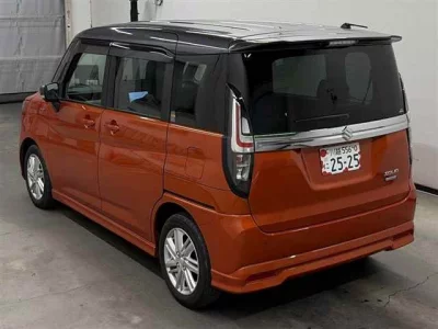 Suzuki Solio