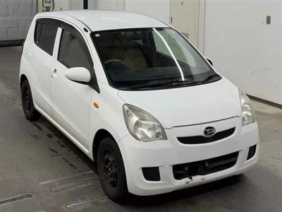 Daihatsu MIRA  с аукциона в Японии