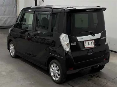Mitsubishi eK X Space