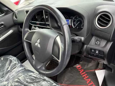 Mitsubishi eK X Space