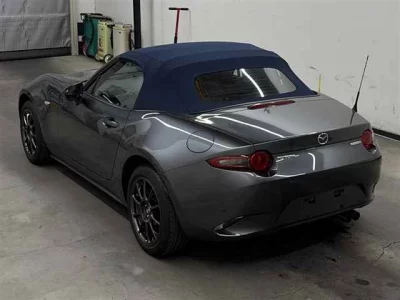 Mazda Roadster