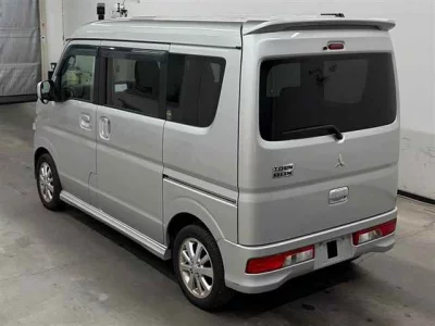 Mitsubishi TOWNBOX  с аукциона в Японии