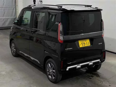 Mitsubishi Delica Mini