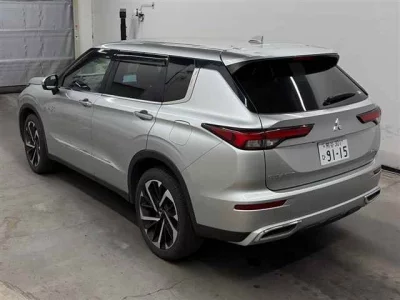 Mitsubishi OUTLANDER PHEV
