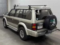 Mitsubishi PAJERO лот № 10191 оценка 3.5  с аукциона в Японии 1