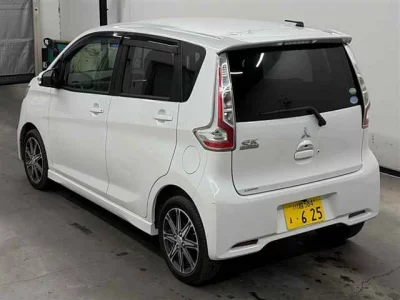 Mitsubishi ek Custom