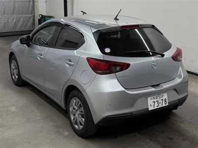 Mazda Mazda2