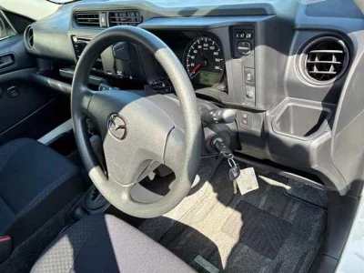 Mazda Familia S-Wagon