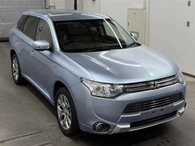 Mitsubishi OUTLANDER PHEV