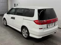 Honda ELYSION лот № 85249 оценка 3.5  с аукциона в Японии 1