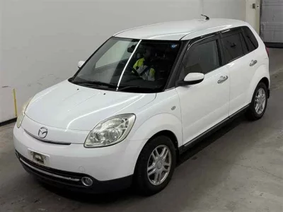 Mazda Verisa