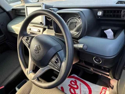Suzuki Spacia Base