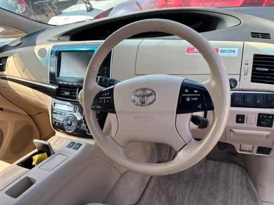 Toyota ESTIMA HYBRID