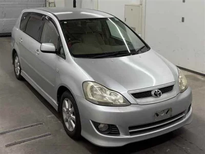 Toyota Ipsum
