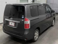 Toyota NOAH лот № 20048 оценка R  с аукциона в Японии 4