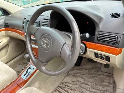 Toyota PREMIO  с аукциона в Японии