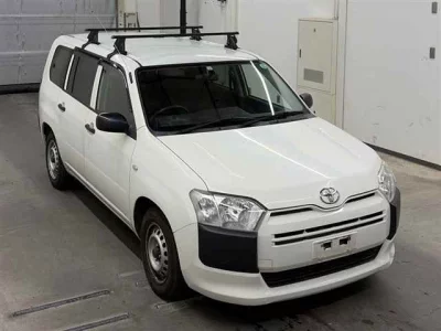 Toyota SUCCEED