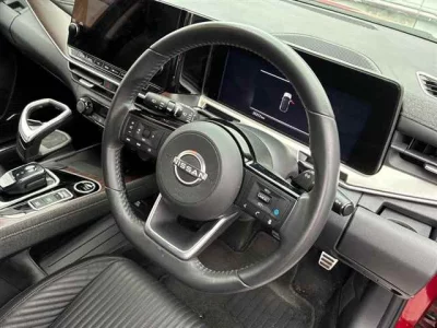 Nissan Aura
