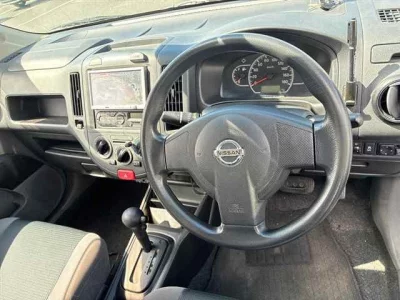 Nissan AD