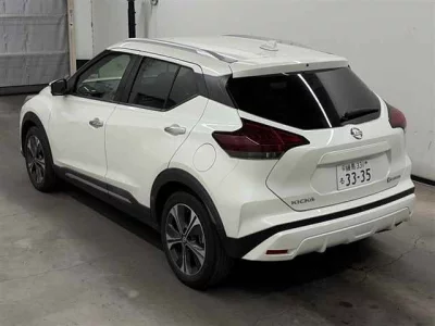 Nissan KICKS