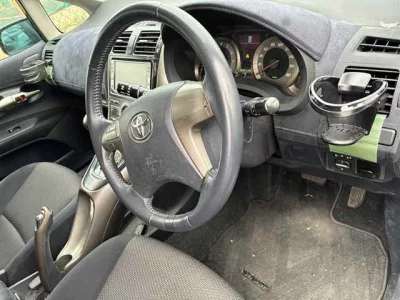 Toyota BLADE  с аукциона в Японии