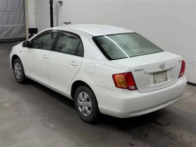 Toyota COROLLA AXIO  с аукциона в Японии