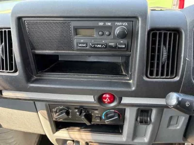 Nissan CLIPPER TRUCK
