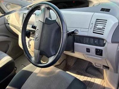 Toyota ESTIMA  с аукциона в Японии