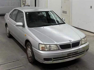 Nissan BLUEBIRD  с аукциона в Японии