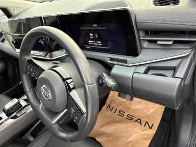 Nissan Aura