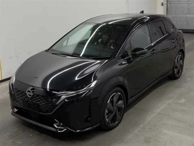 Nissan Aura