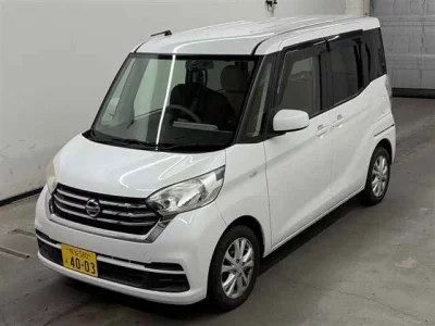 Nissan Dayz Roox