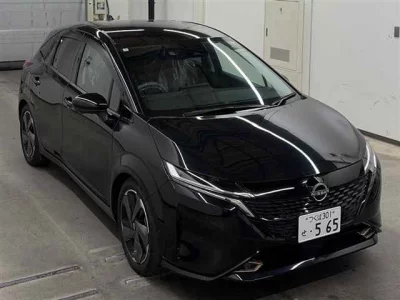 Nissan Aura