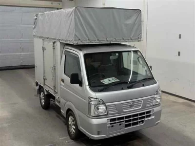 Nissan NT100 Clipper