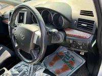 Nissan PRESAGE лот № 70366 оценка 4  с аукциона в Японии 2